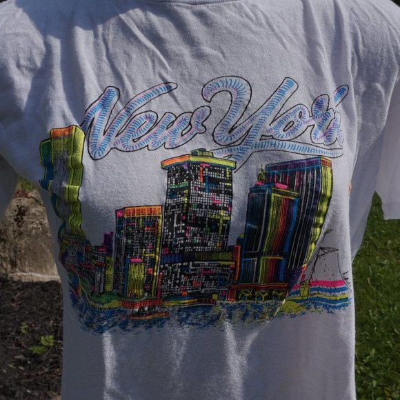 Vintage 90s Neon Graphic New York City Tourist Tee - Picture 2 of 8